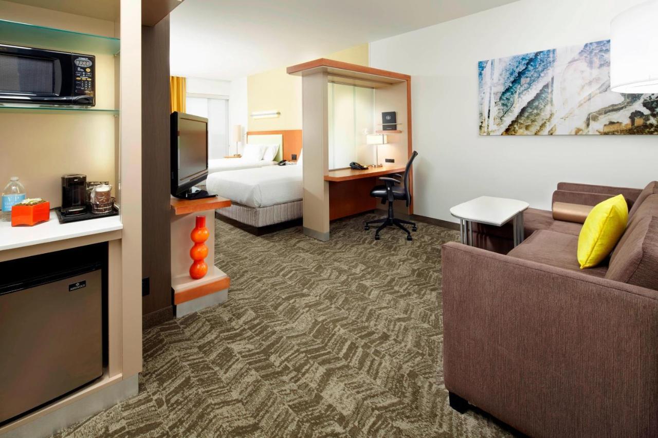 Springhill Suites By Marriott Chicago Waukegan/Gurnee Ngoại thất bức ảnh