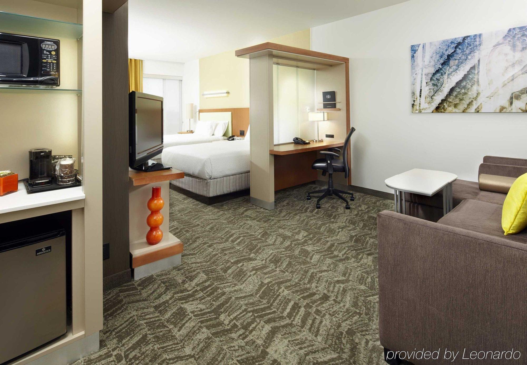 Springhill Suites By Marriott Chicago Waukegan/Gurnee Ngoại thất bức ảnh