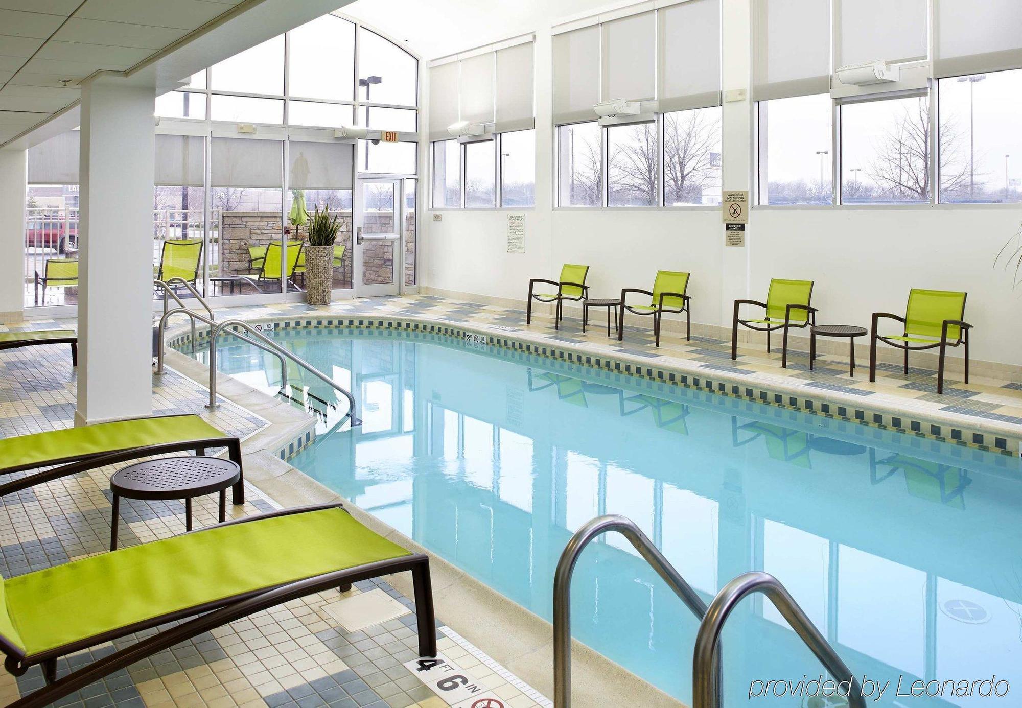 Springhill Suites By Marriott Chicago Waukegan/Gurnee Ngoại thất bức ảnh