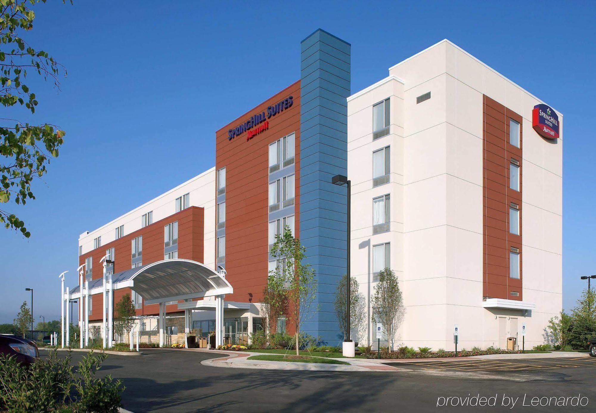 Springhill Suites By Marriott Chicago Waukegan/Gurnee Ngoại thất bức ảnh